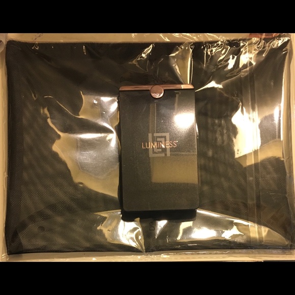 🌺SOLD🌺Luminess Alluring Lip & Eye Palette Double… - Picture 4 of 14